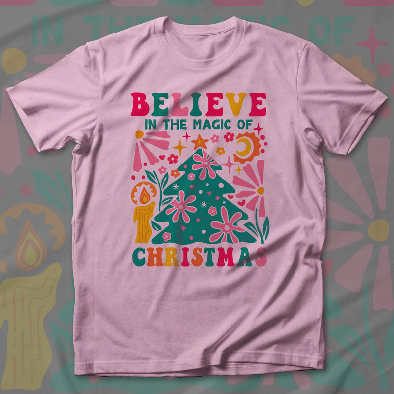 Believe In The Magic - T-Shirt